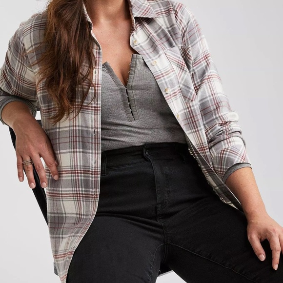 TORRID Women's Lizzie Long-Sleeve Button-Down Shirt Grey Plaid 1X (14-16) NWT - Picture 1 of 8